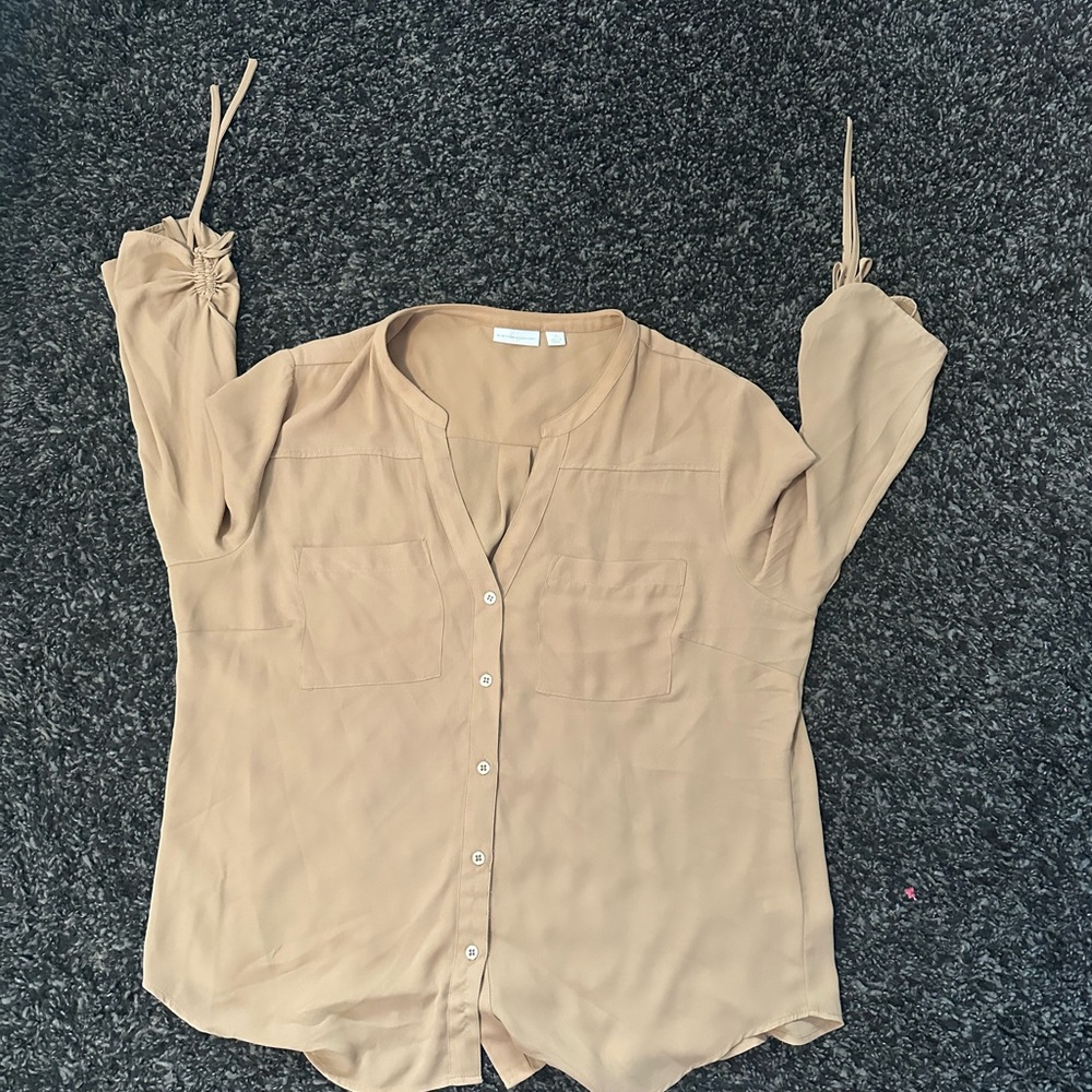 Women's Tan Blouse